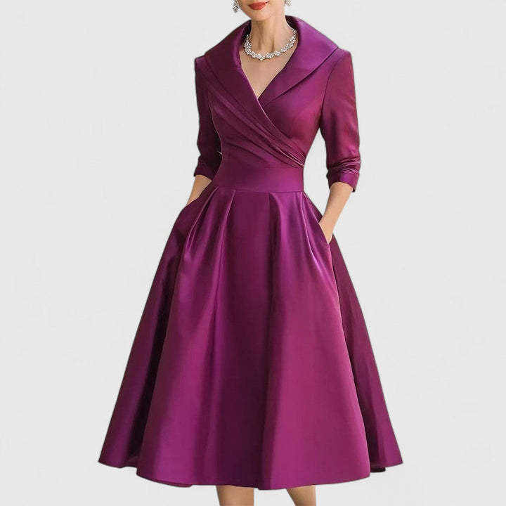 Elegante midi-jurk met v-hals en wikkeldetail voor dames