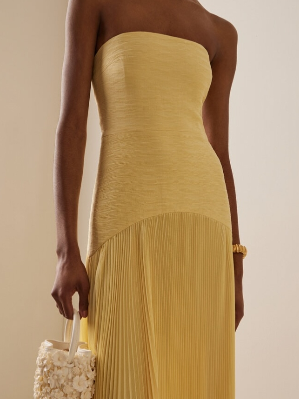 Strapless maxi-jurk met geplooide zoom