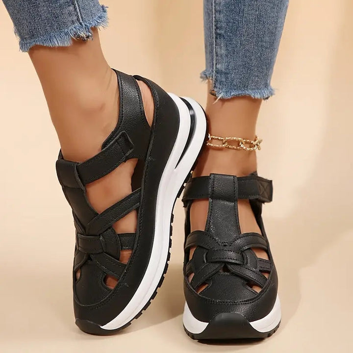 Gesloten sandalen voor dames met bandjes