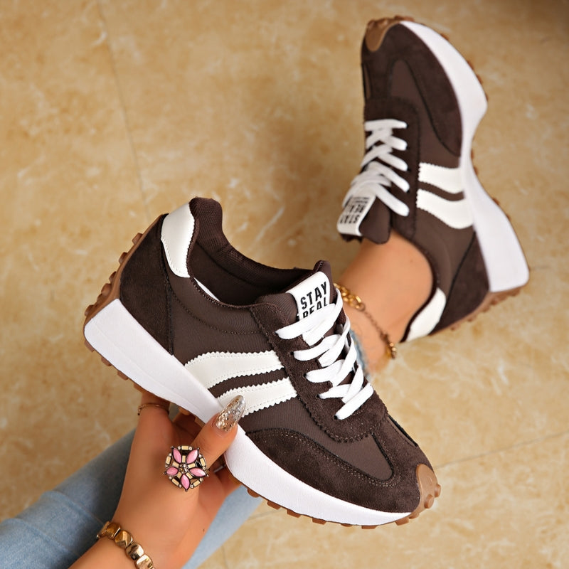Platform sneakers voor dames met vetersluiting
