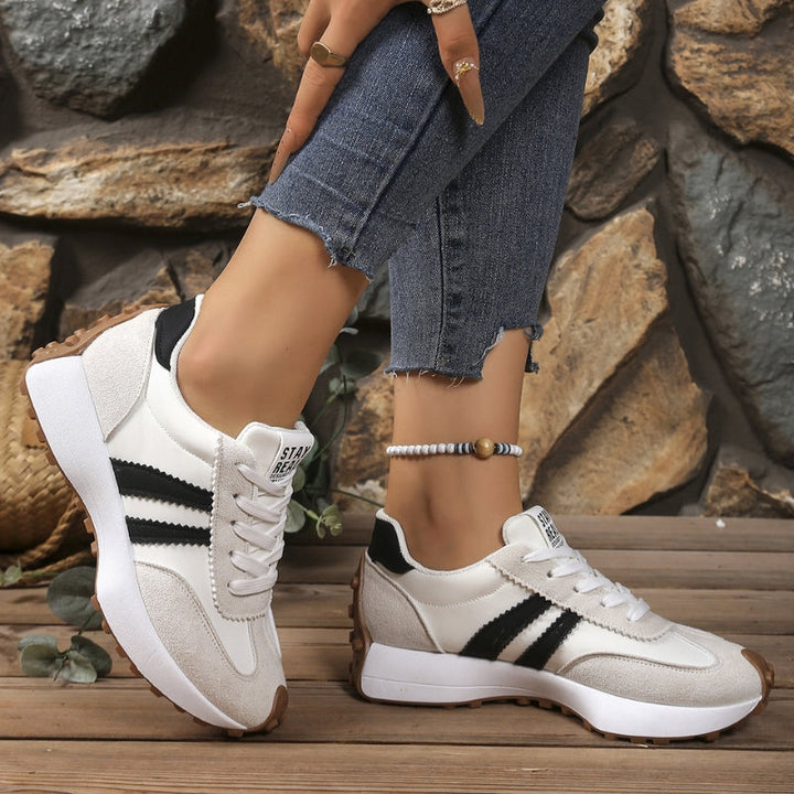 Platform sneakers voor dames met vetersluiting
