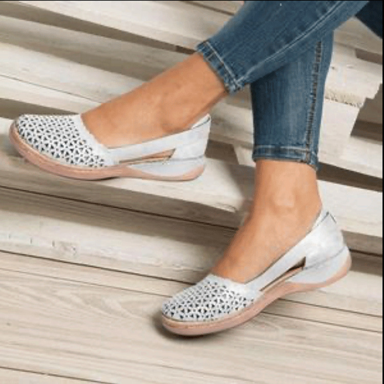 Orthopedische sandalen voor dames ter correctie van de houding en met antislipfunctie