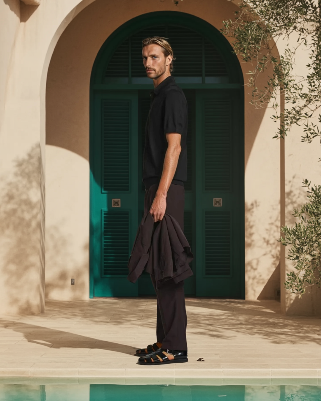 Minimalistische Polo met Korte Mouwen en Moderne Pasvorm
