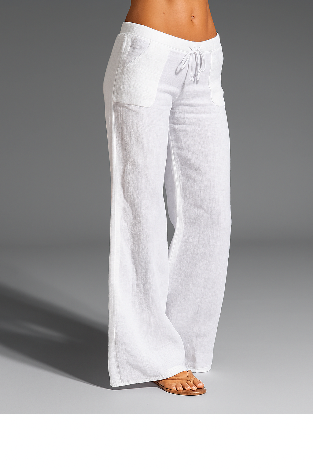 Damesbroek van linnen, wijd model, elegant
