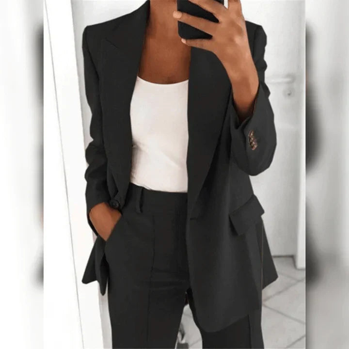 Elegant damespak met jasje en broek