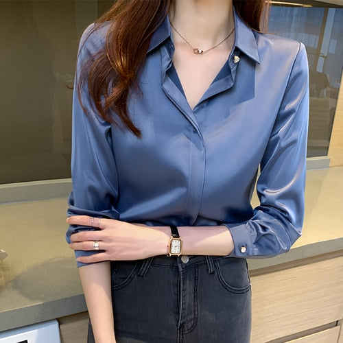 Formele damesblouse met lange mouwen van satijn