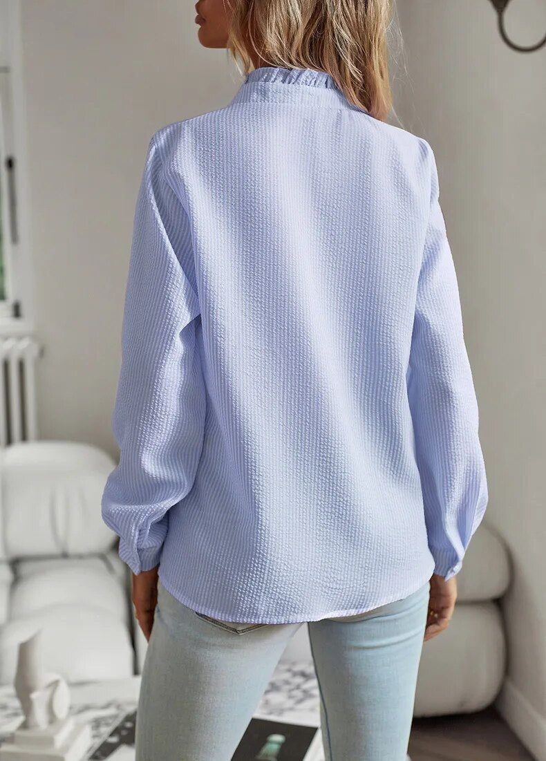 Elegant dameshemd met manchetkraag en lange mouwen