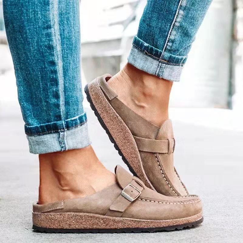 Casual instapsandalen voor dames met decoratieve gesp