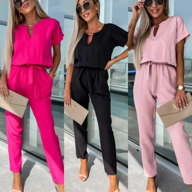Elegante damesjumpsuit met riem en v-hals