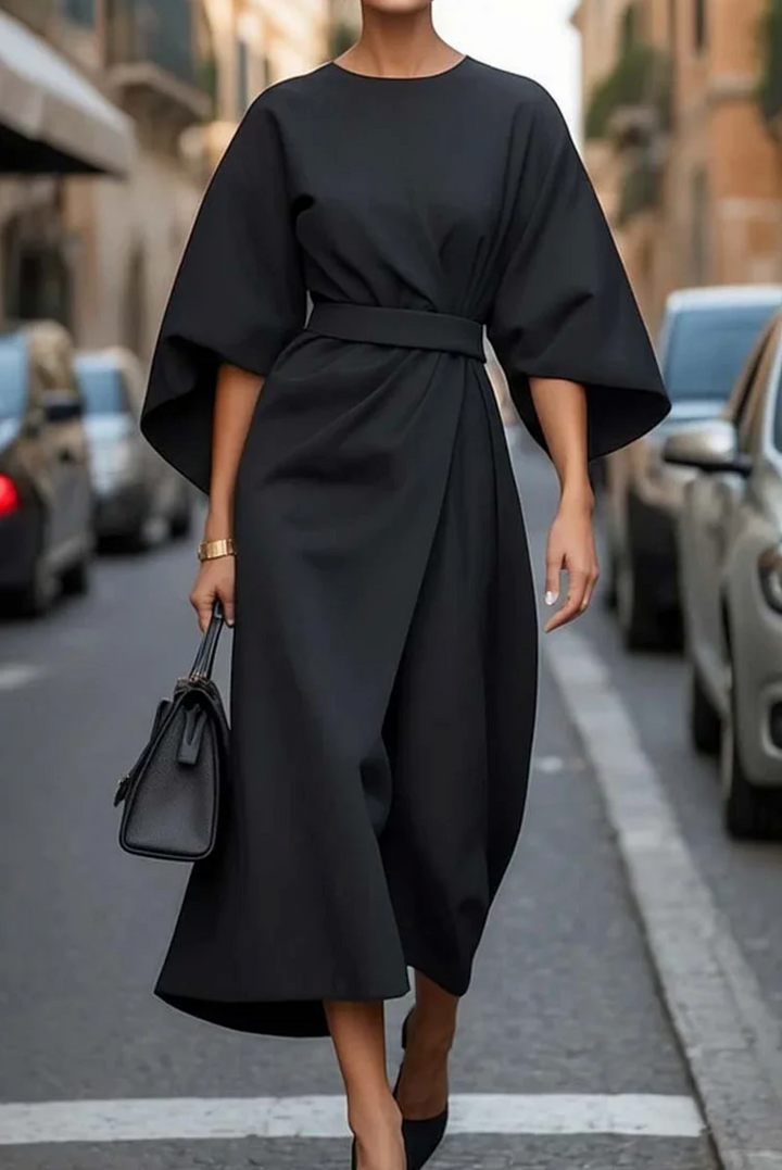 Elegante jurk met lantaarnriem