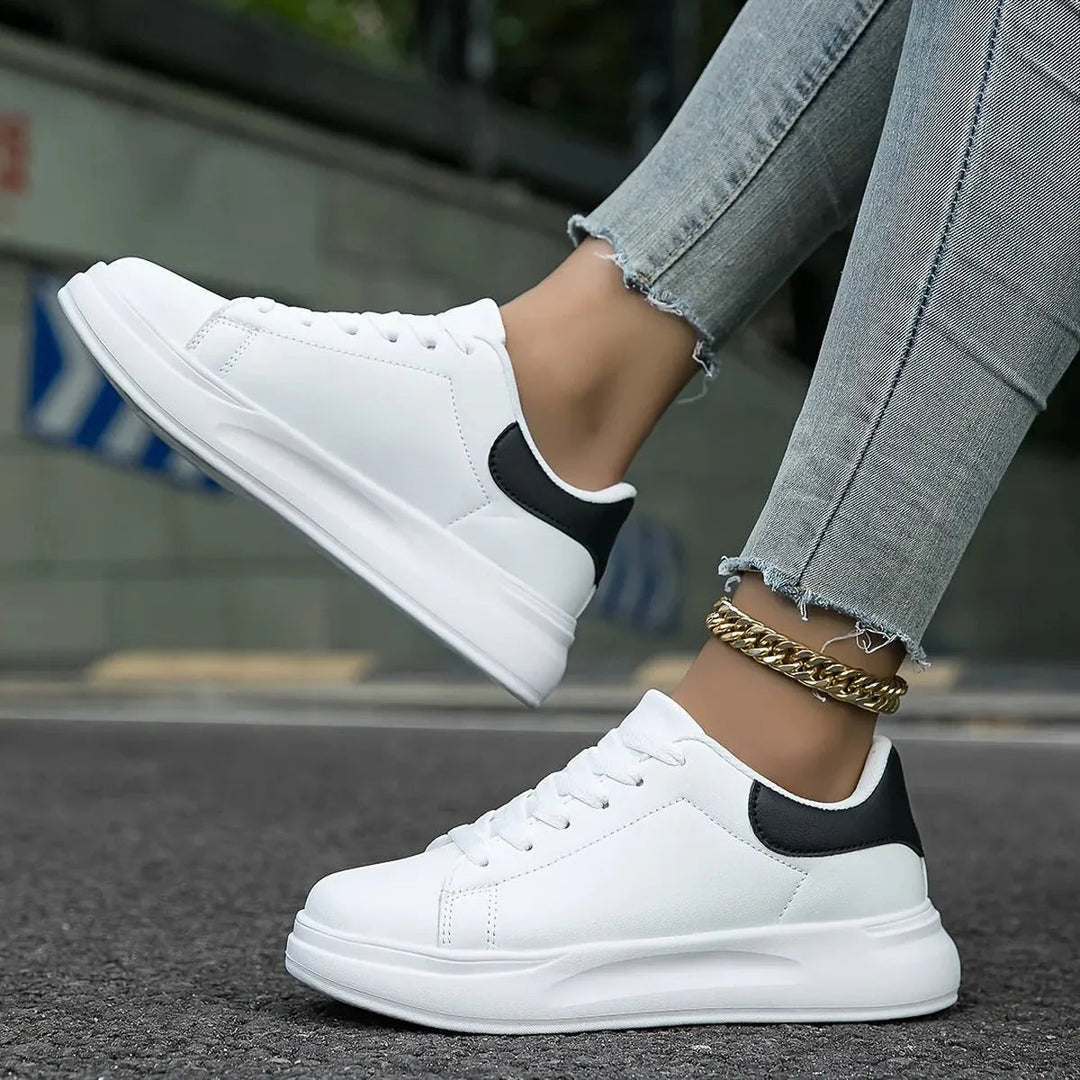 Pure comfort witte sneakers