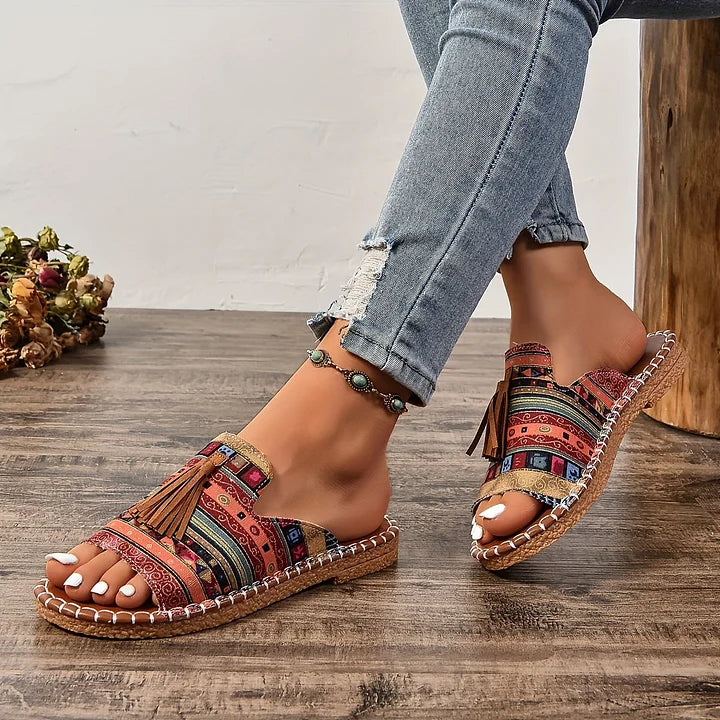 Platte, gevoerde sandalen voor dames